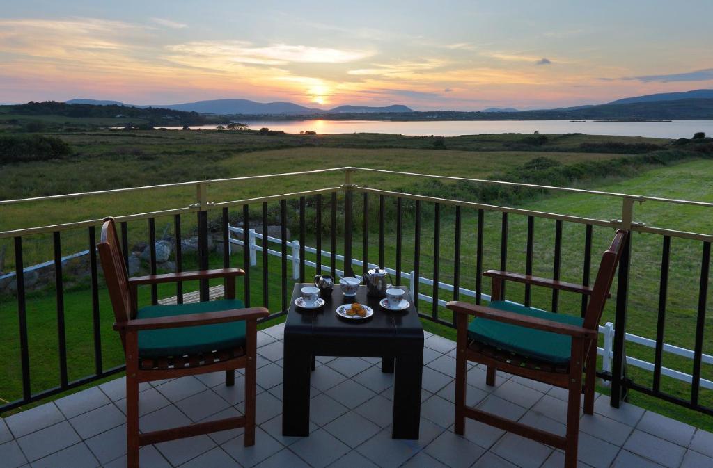 Lakelands Farm House Hotel Waterville Kültér fotó