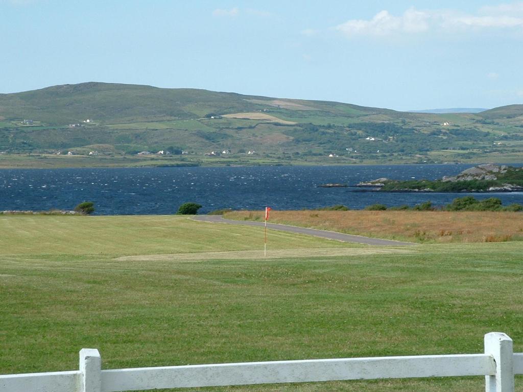 Lakelands Farm House Hotel Waterville Szoba fotó